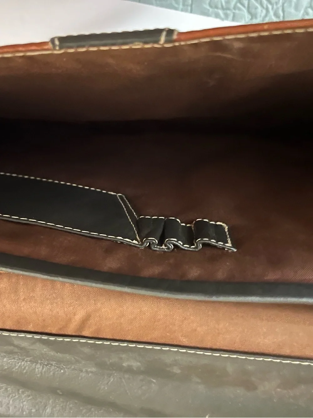 EUC Unisex Two-Tone Brown and Black Leather Briefcase — Professional Work Bag